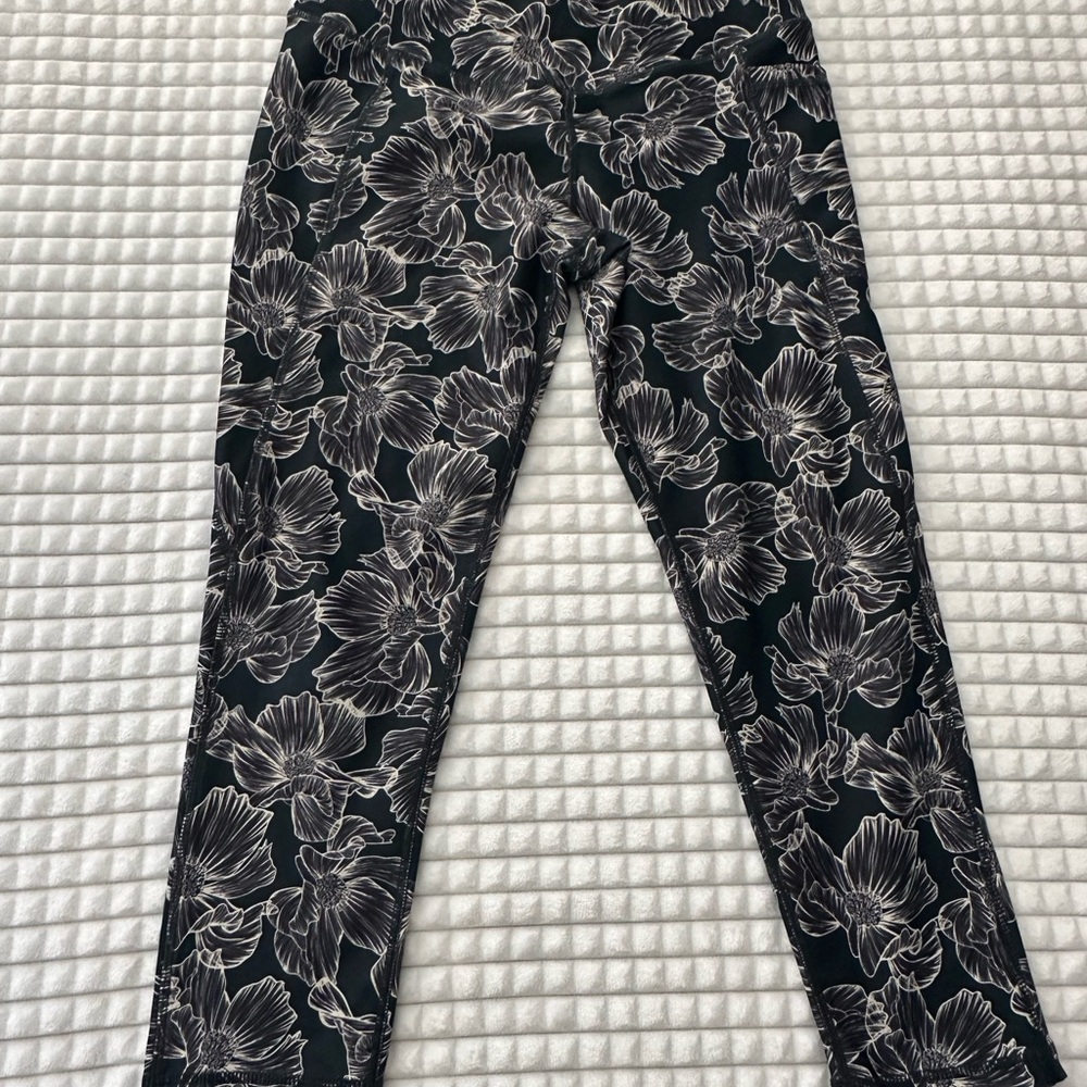 Floral Blue and White Leggings